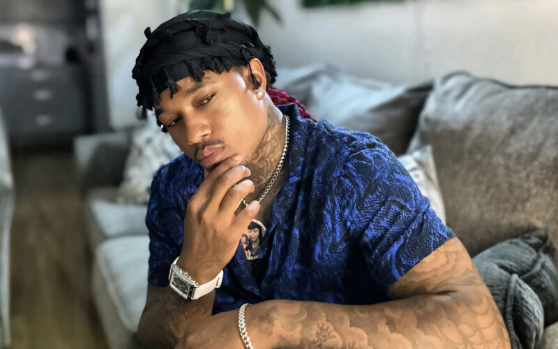 Artist De’Shone Rammell Brown "M3lleo